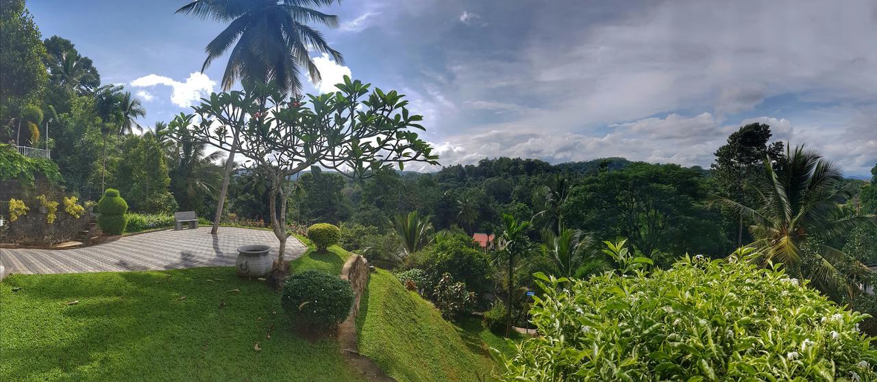 Samindra Villa Kandy Exteriör bild