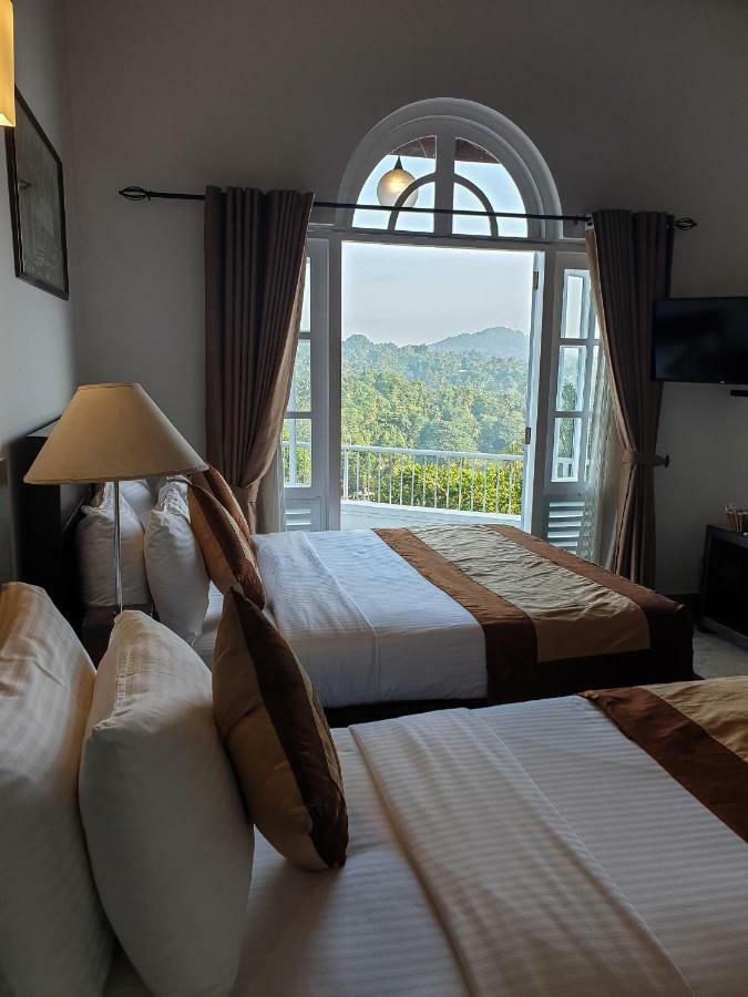 Samindra Villa Kandy Exteriör bild